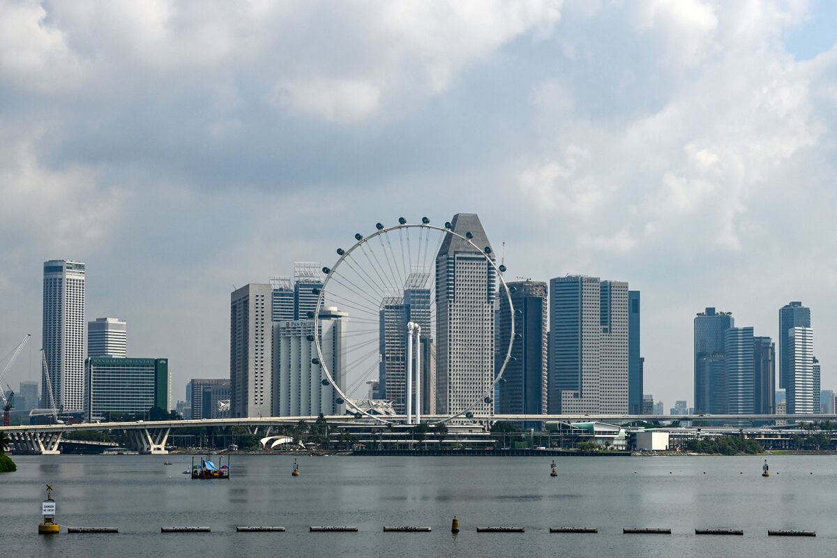 ‘In Case of Emergency’: Taiwan’s Rising Rich Flock to Singapore
