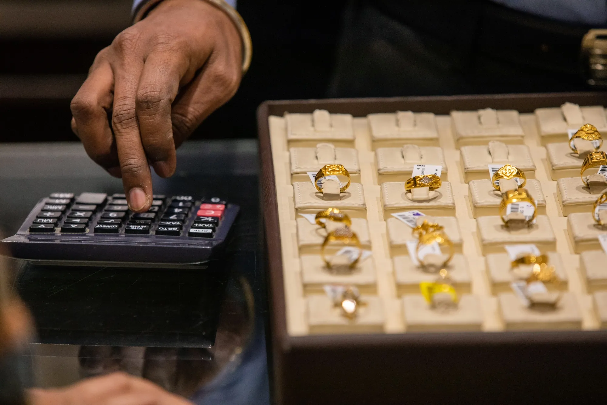 The Festival of Dhanteras, India's Biggest Gold-Buying Day of the Year