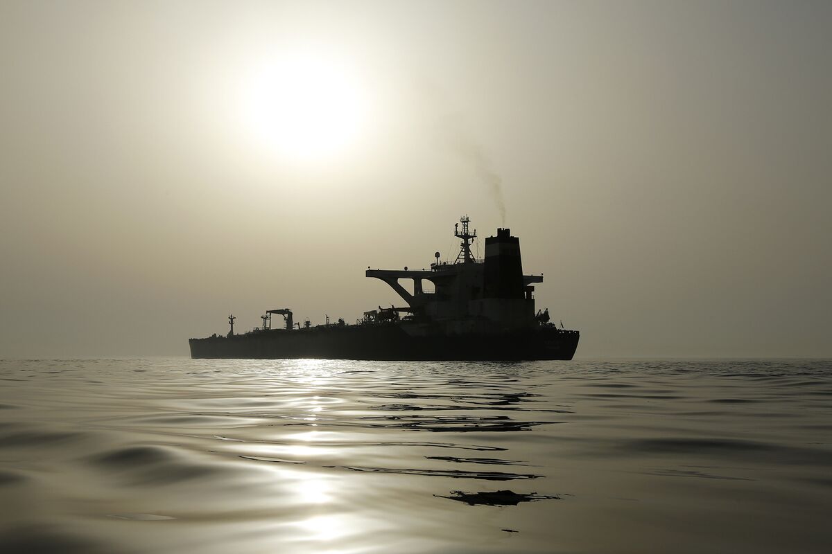 bloomberg.com - Alex Longley - Oil Companies Scramble for Ships to Secure Transport, Owner Says