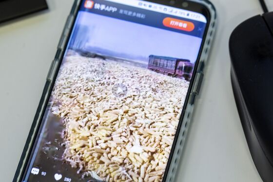 Traders Are Paying Close Attention As Farmers Become Live-Streaming Stars