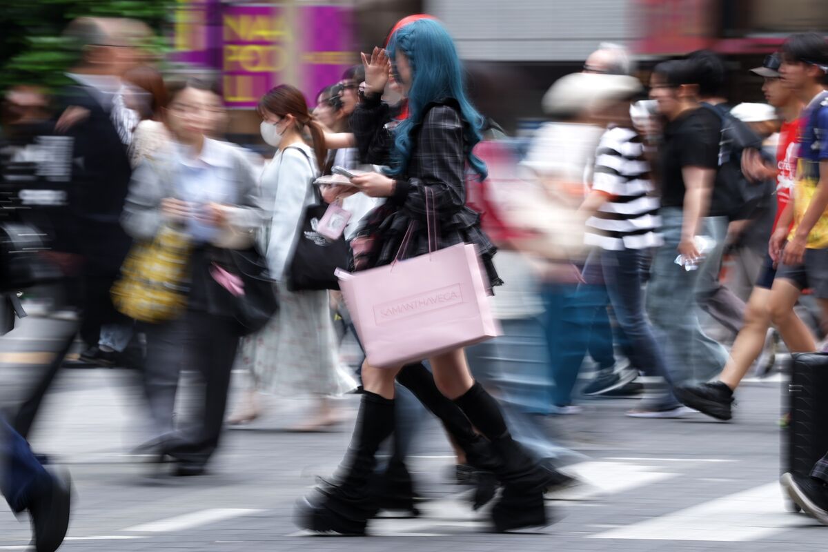 Japan’s Inflation Holds Steady as Subsidies Restrain Energy
