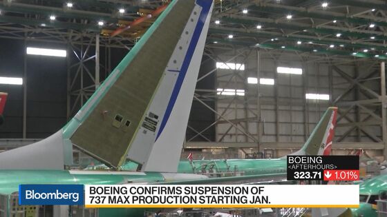 Boeing Pauses 737 Max Production in Effort to Slow Cash Burn