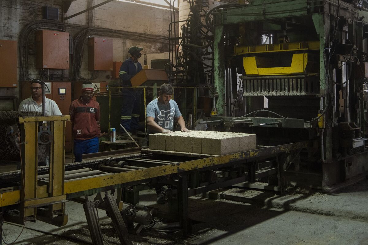 South Africa Producer Inflation Up on Double Digit Jump in Fuel Prices