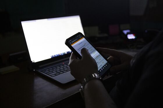 Crypto Scammers Rip Off Billions as Pump-and-Dump Schemes Go Digital