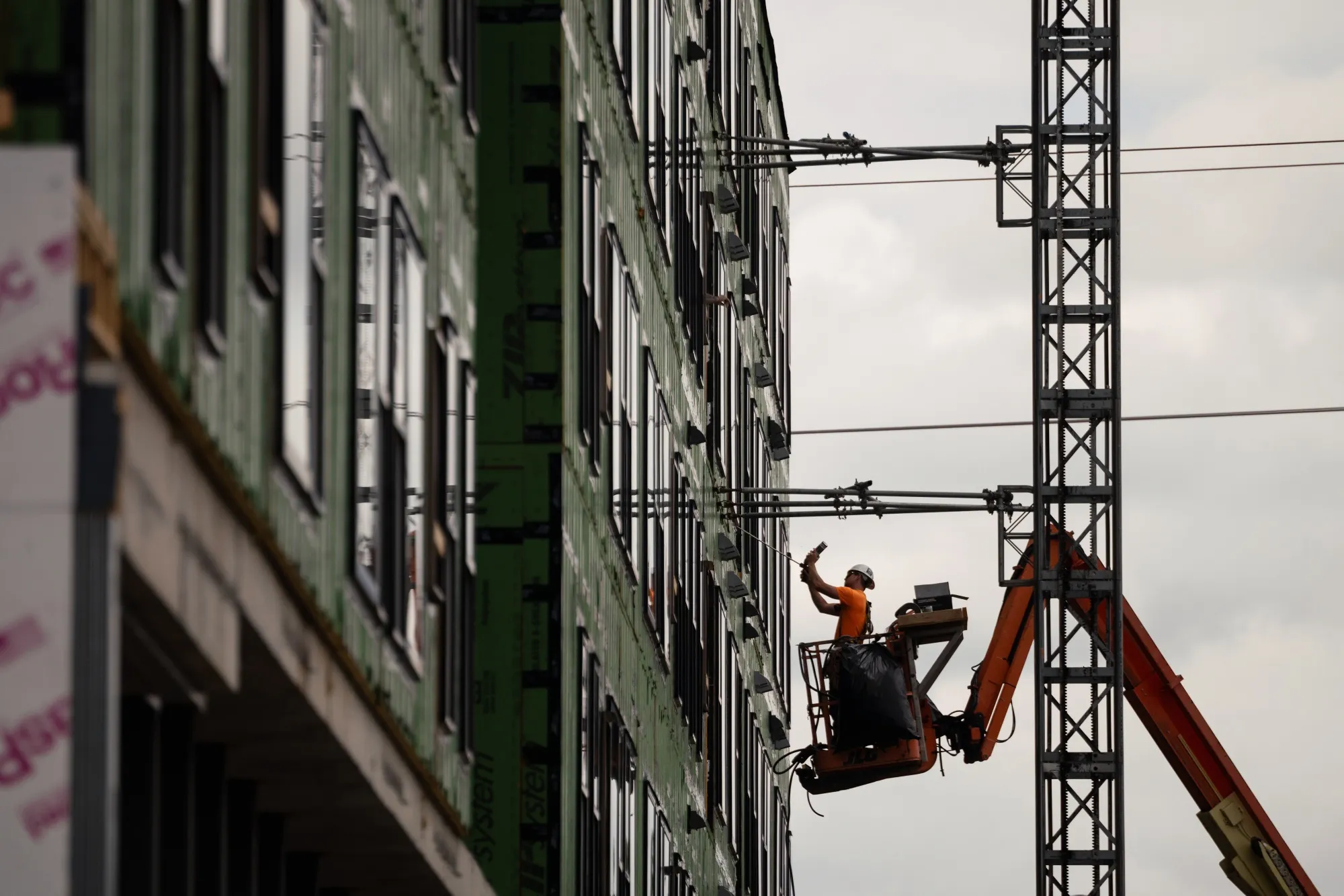 New apartment housing under construction in Minneapolis in 2023.&nbsp;