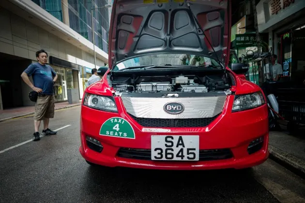 A BYD e6 electric taxi