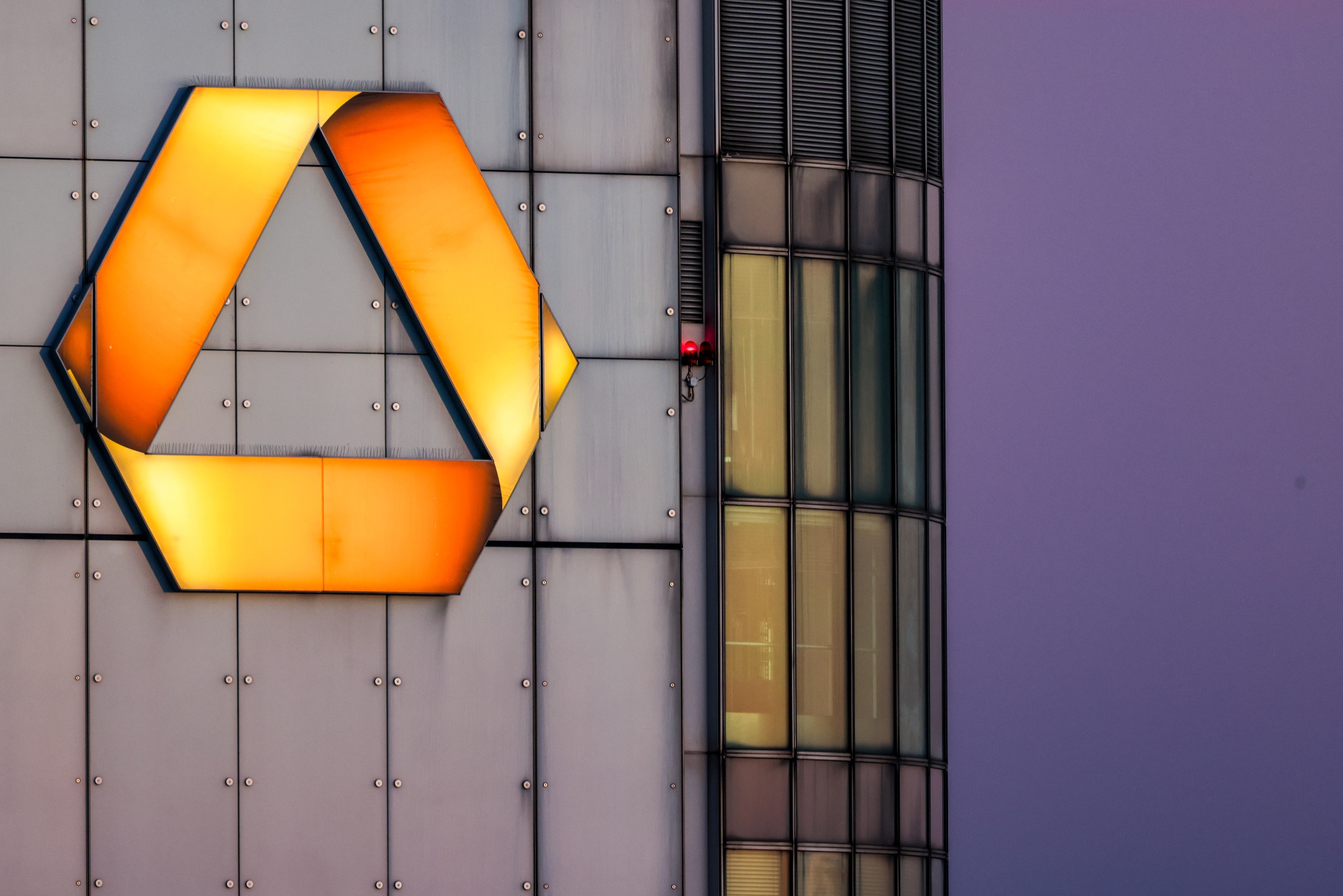 CBK: Commerzbank AG Stock Price Quote - Xetra - Bloomberg