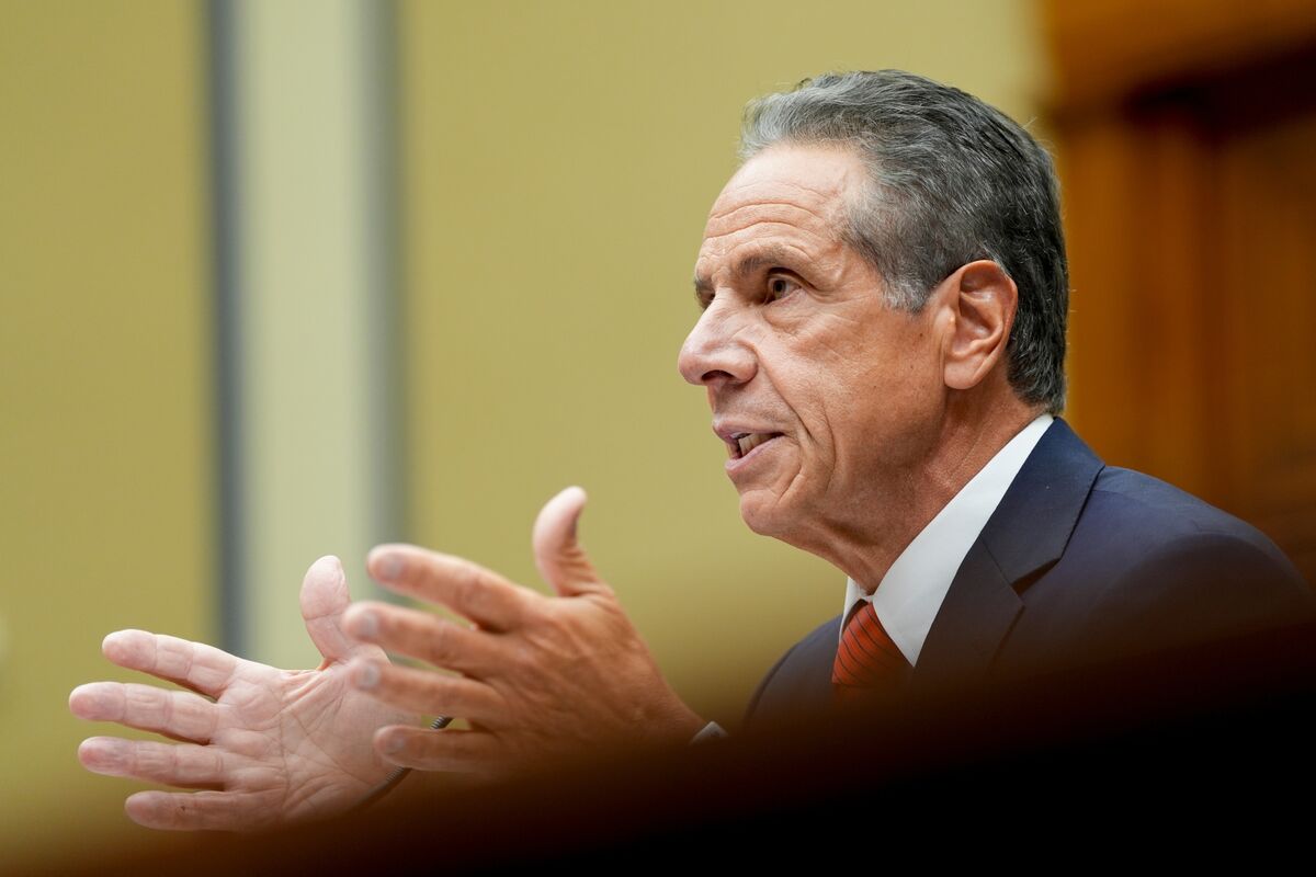 Andrew Cuomo Advised Crypto Exchange OKX on Its Response to US Probe -  Bloomberg