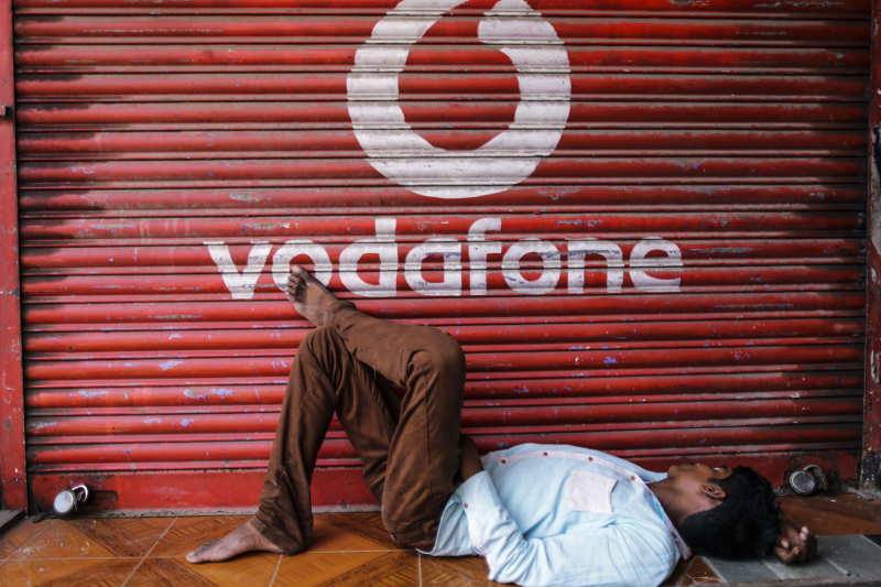 Mobile Phone Users And Stores Ahead Of Indian Telco Earnings