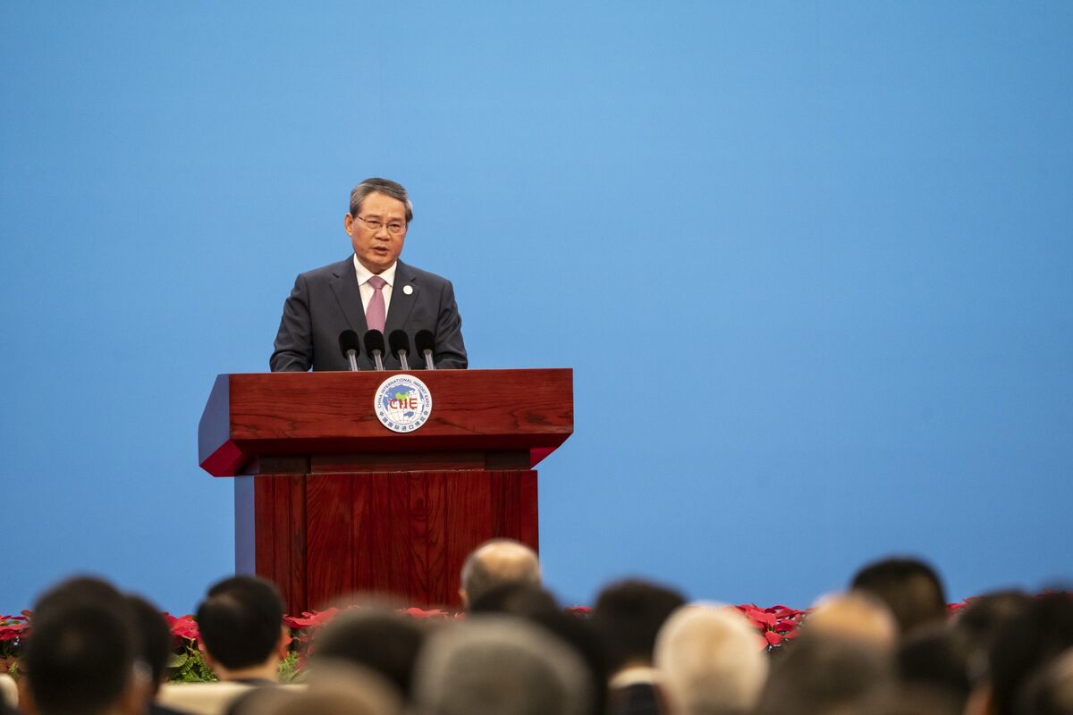 China Premier Li Meeting BlackRock, Citadel Leaders in New York