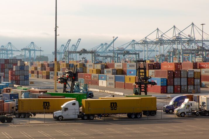 Container Glut Eases As Los Angeles Port Threatens Penalties