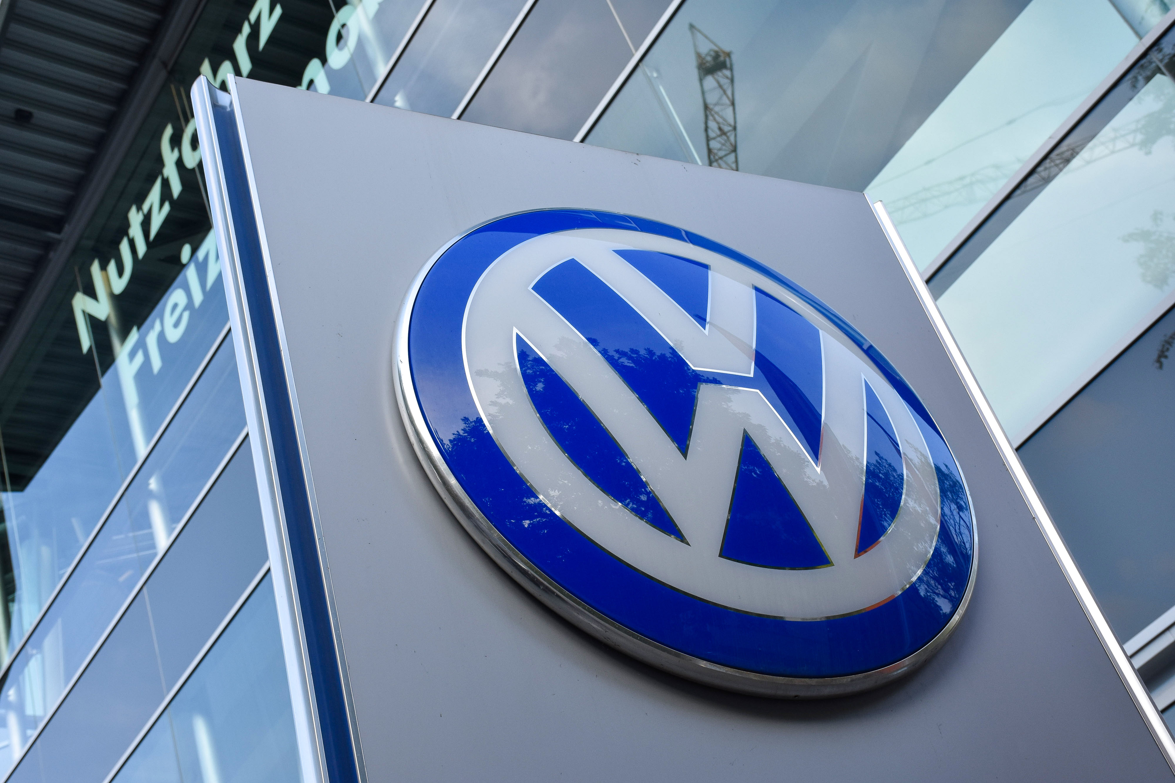 VW's Fix for Dozens of Older Diesel Models Toppled by Court - Bloomberg