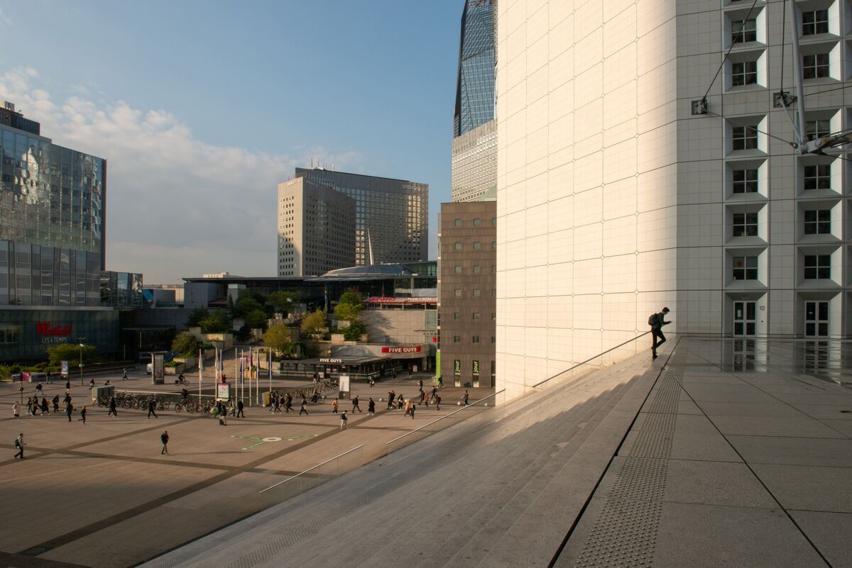 EU Risks Losing More Than 1 Million Jobs Over Global Pressures