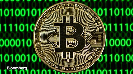 Bitcoin Crashes as Halving Hype Loses Impetus Over the Weekend