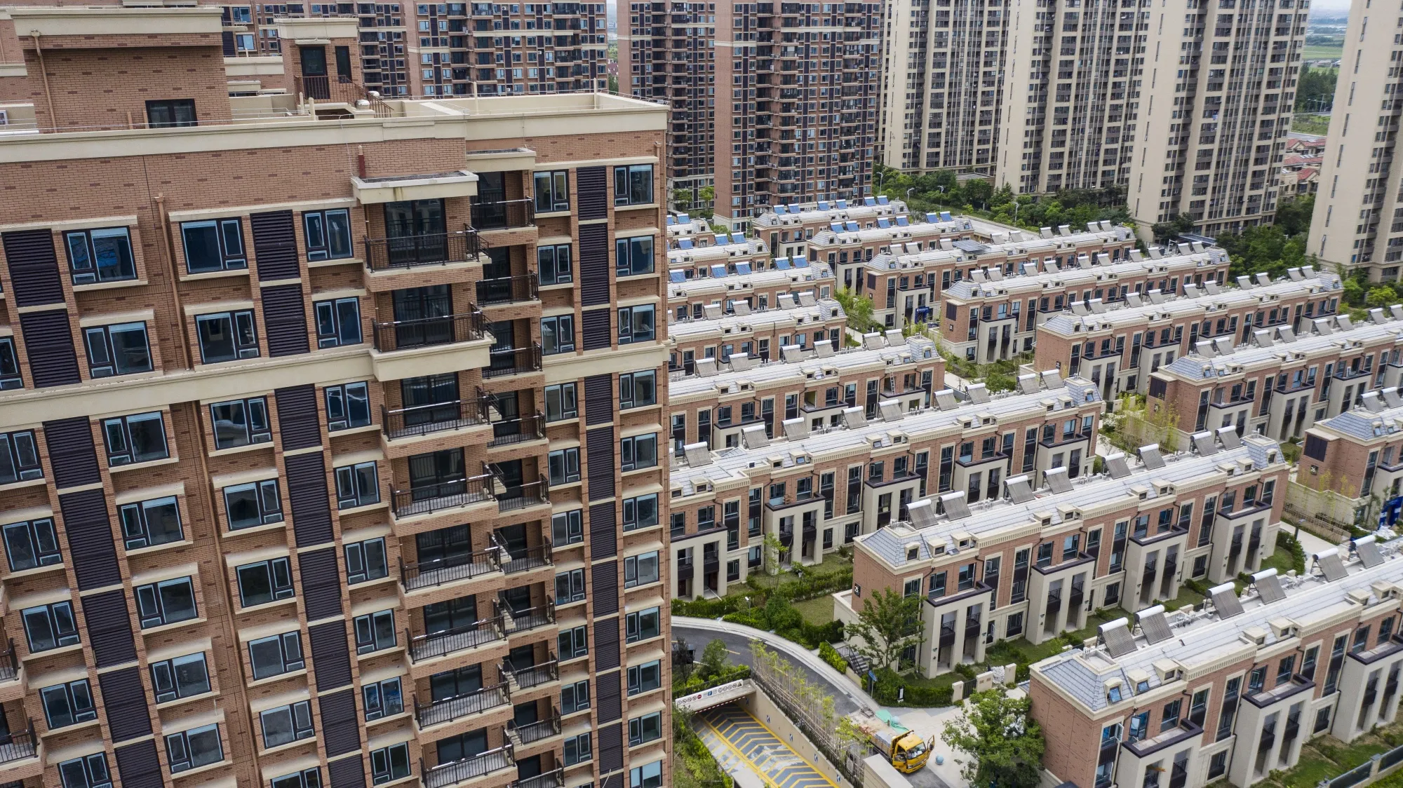 A Country&nbsp;Garden&nbsp;Holdings Co.&nbsp;residential development in Shanghai, China.