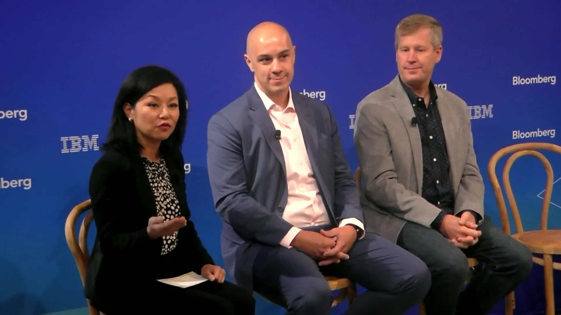 Watch Leveraging AI to Enhance the Customer Experience - Bloomberg