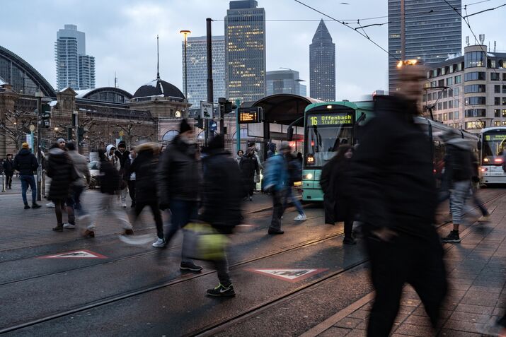 How a Four-Day Week Could Solve Germany’s Labor Woe