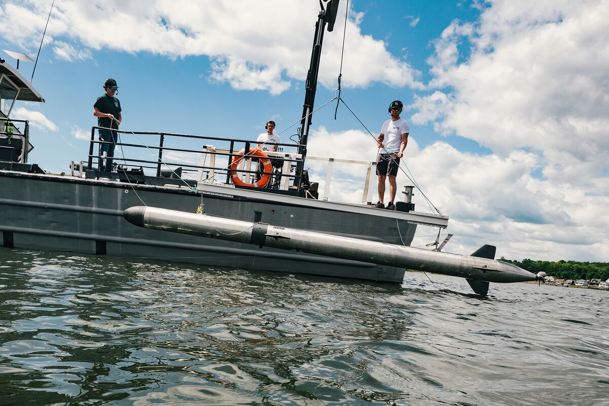 A Smart Torpedo Startup Looks to Make the Drones of the Sea