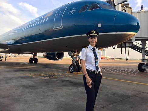 Vietnam Airlines Captain Huynh Ly Dong Phuong