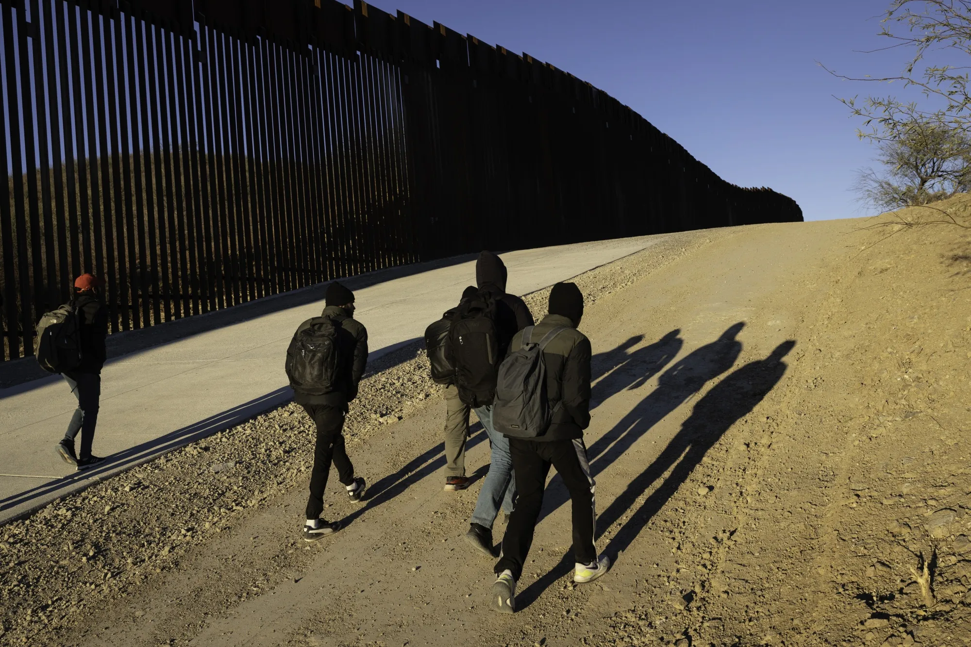 Indian migrants crossing into Arizona.&nbsp;