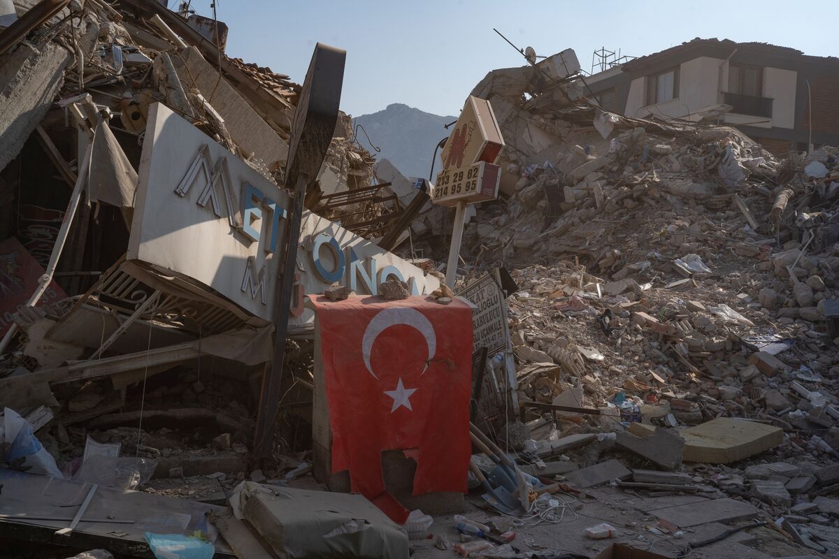Turkey’s Earthquakes Cost 34 Billion in Damages According to World Bank Bloomberg