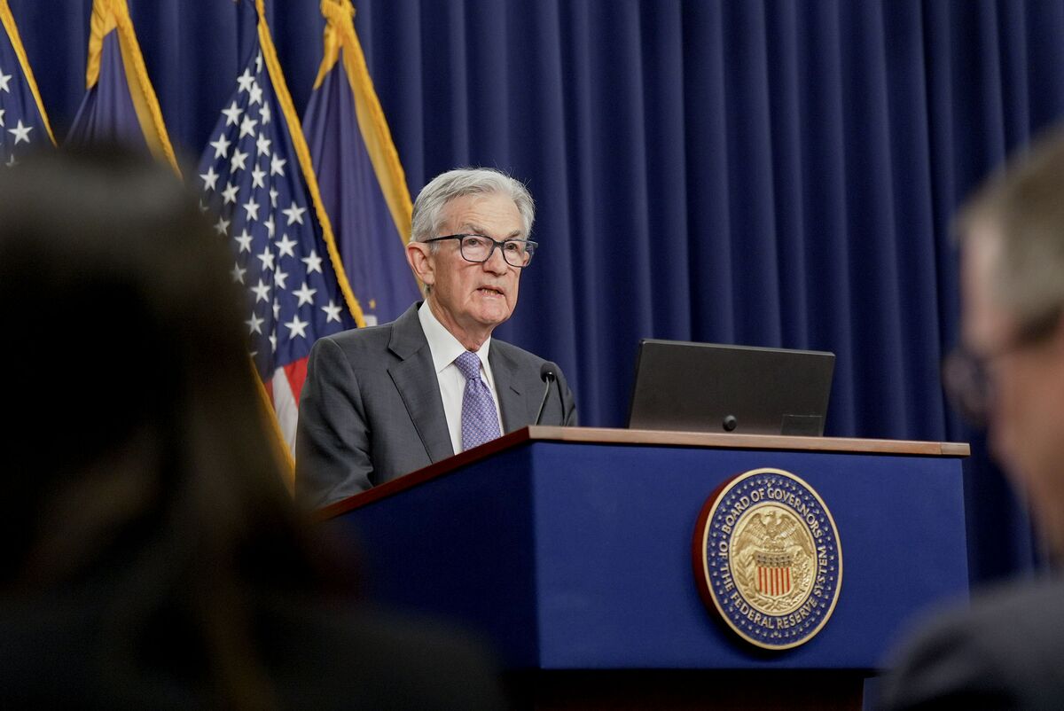 ⚫️ BLOOMBERG: "Analisi di Anna Wong: La Decisione della Fed di Abbassare i Tassi d'Interesse e il Suo Impatto sull'Economia"