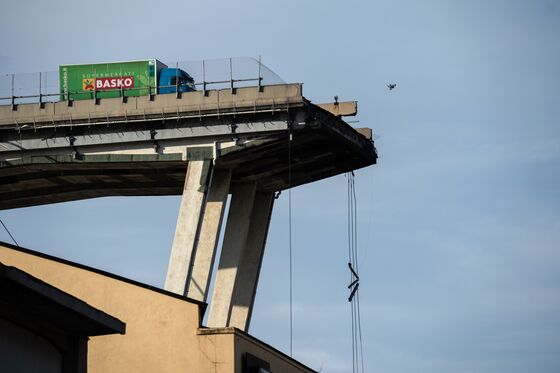 Italy Says Highway Managers Must Go After Bridge Collapse