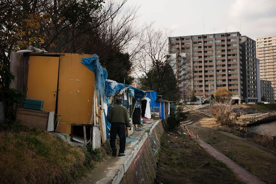 Failure of Trickle-Down Abenomics Is Top Issue for Japan Voters