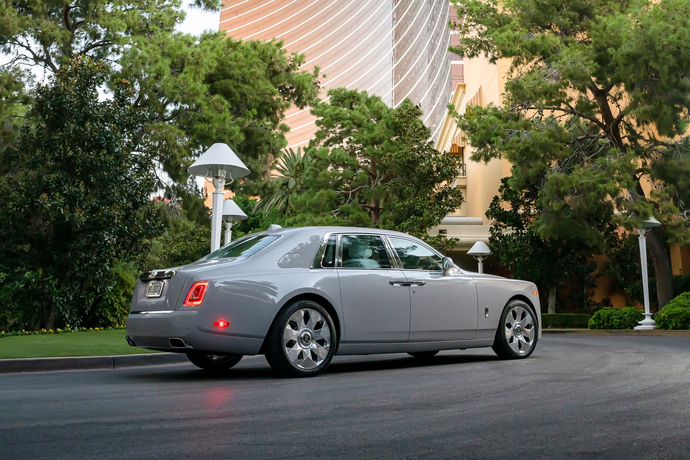 Ever thought the Rolls-Royce Phantom was a bit… subtle?