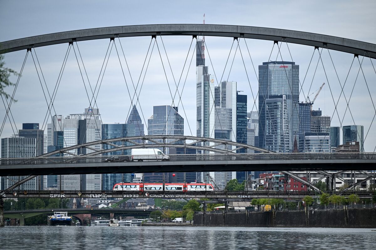 EU Bank Bosses Told to Expect ‘Pragmatic’ Reforms in 2027