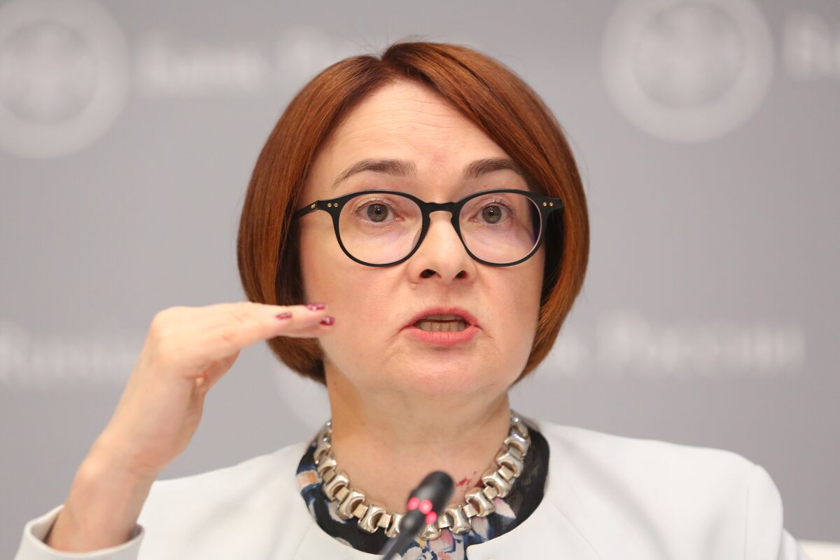 Russia’s Nabiullina Doesn’t Rule Out Rate Cuts Below 4% - Bloomberg
