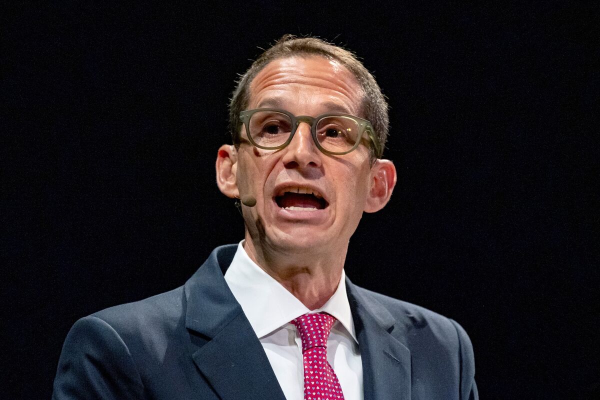 🟪"Il Sindaco di San Francisco cerca il sostegno dei filantropi per affrontare la crisi dei senzatetto e il deficit di bilancio"
