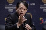 浅川雅嗣財務官