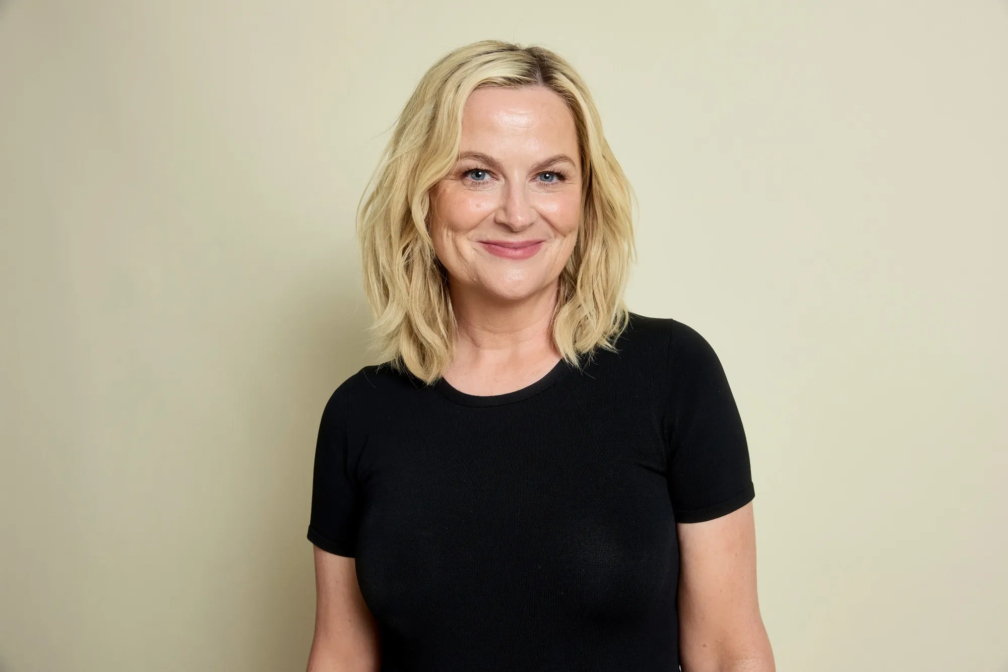 Amy Poehler's 'Good Hang' Podcast Has Quickly Became a Top 50 Show in the US - Bloomberg