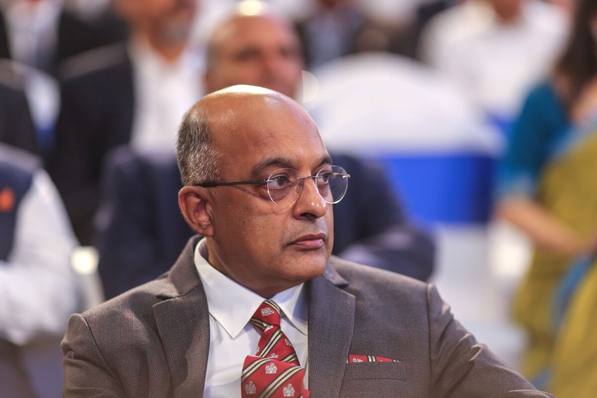 CEO’s Refusal to Overhaul Bank Fueled Surprise HDFC Shakeup