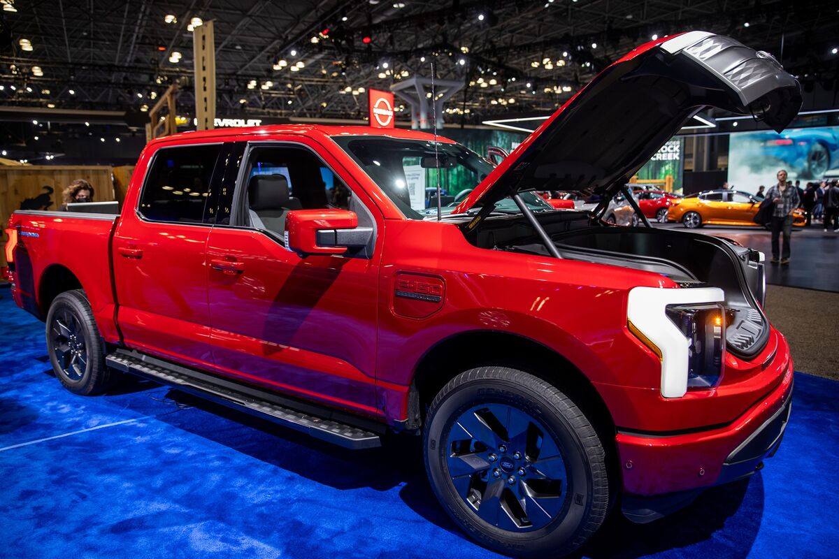 Ford's (F) Stock Climbs on Surging Demand for F-150 Lightning Pickup ...