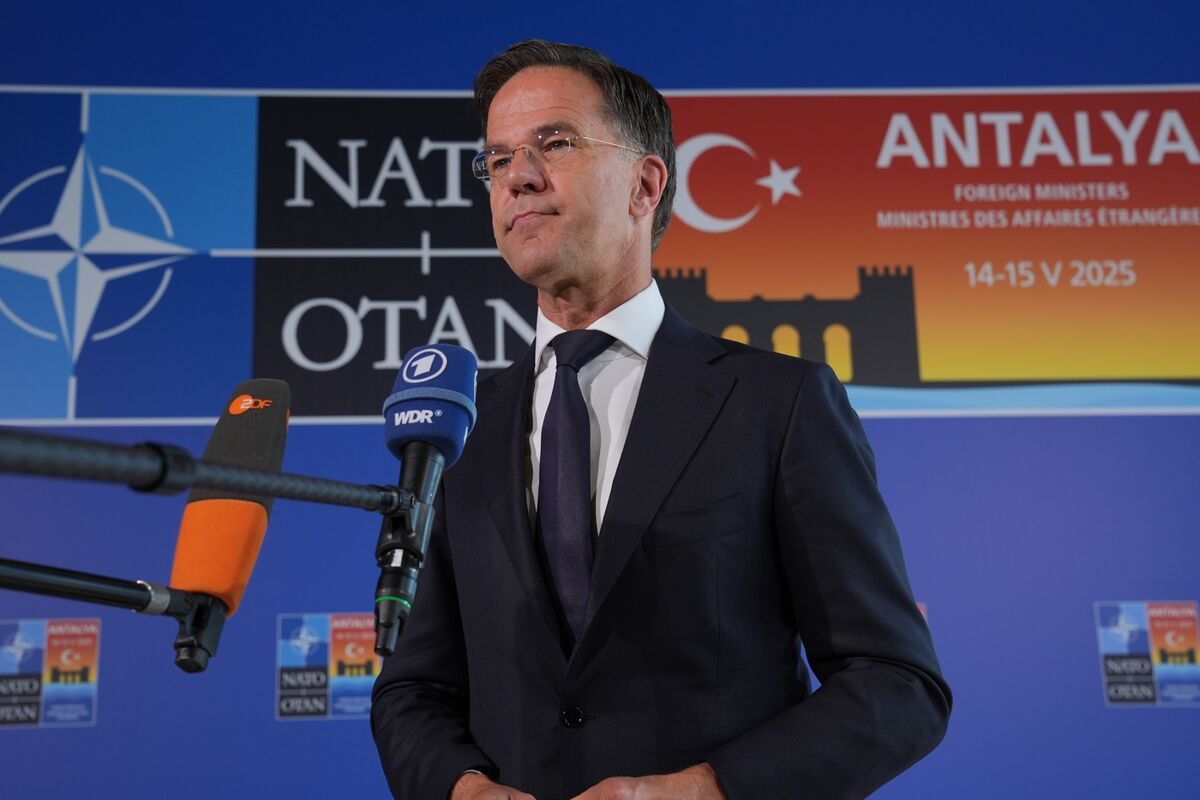 NATO Chief Expresses Cautious Optimism for Ukraine-Russia Peace Talks