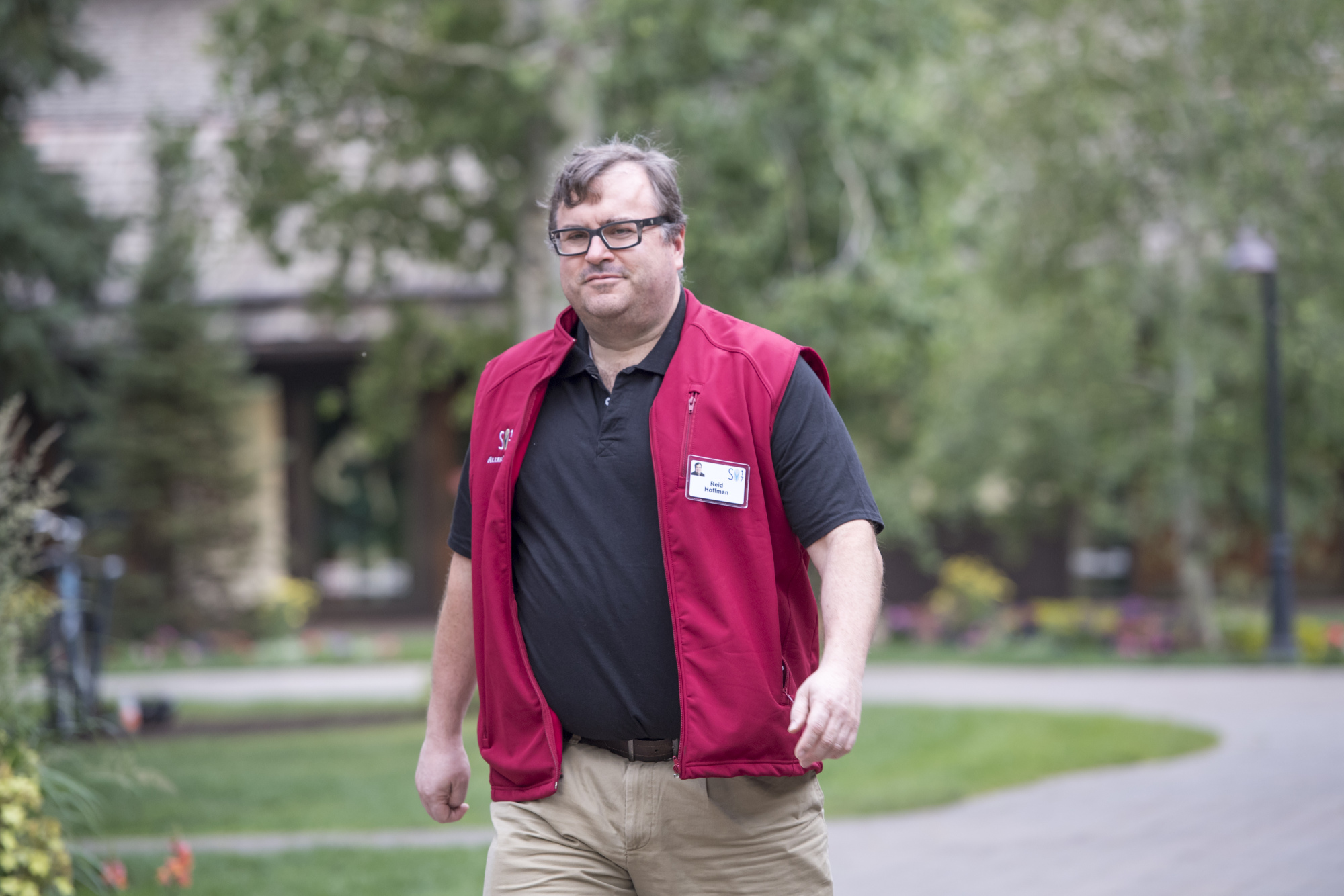 Reid Hoffman, co-founder of LinkedIn Corp., arrives for the morning sessions during the Allen & Co. Media and Technology conference in Sun Valley, Idaho, U.S., on Friday, July 14, 2017. The 34th annual Allen & Co. conference gathers many of America's wealthiest and most powerful people in media, technology, and sports.