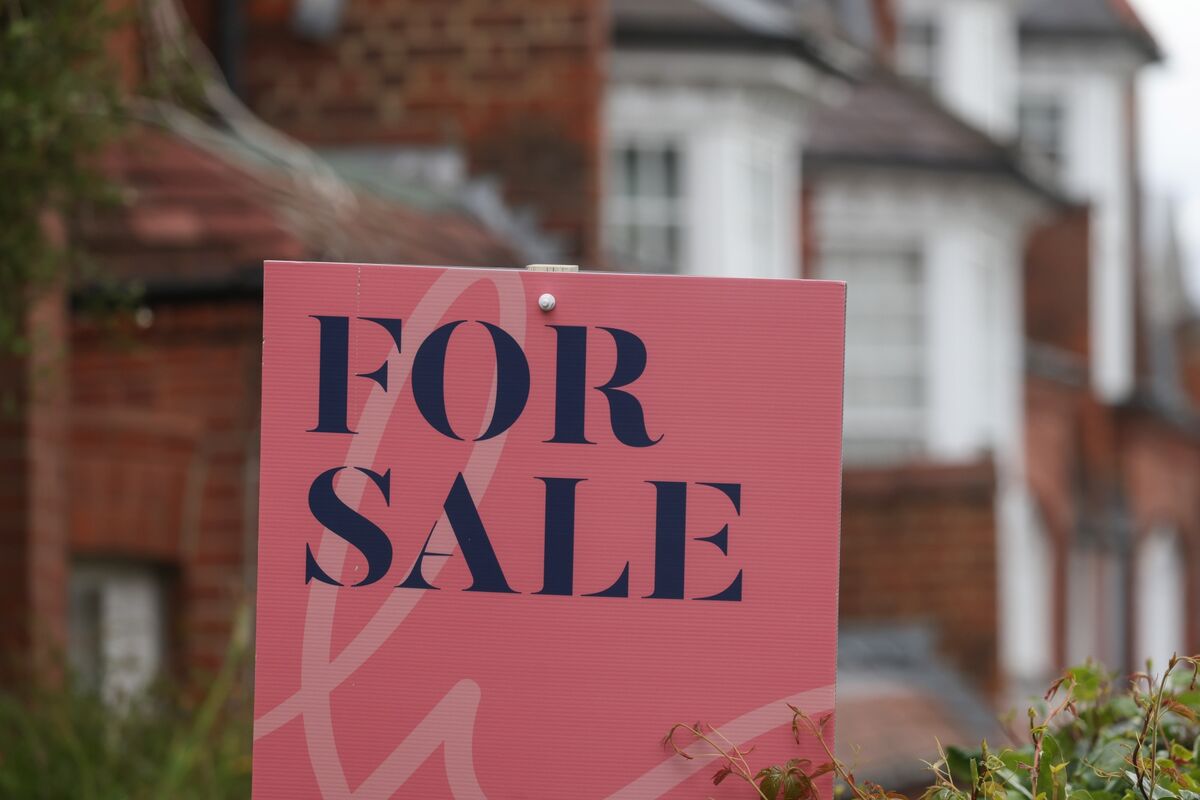 UK House Prices Fell for a Second Month in March, Halifax Says