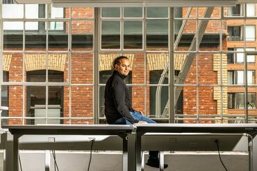 An AI Pioneer Worries Big Tech Is Blinding Itself to New Breakthroughs