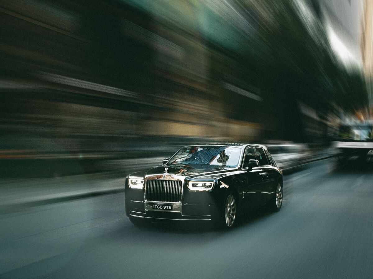Rolls-Royce Takes the Fast Lane Out of Pity City