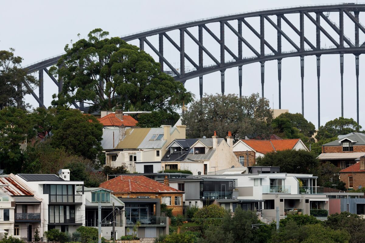 Australia’s Home Prices Post Strongest Monthly Gain in Two Years