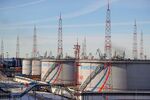 Oil storage tanks&nbsp;at the Ust-Luga oil terminal in Ust-Luga, Russia.