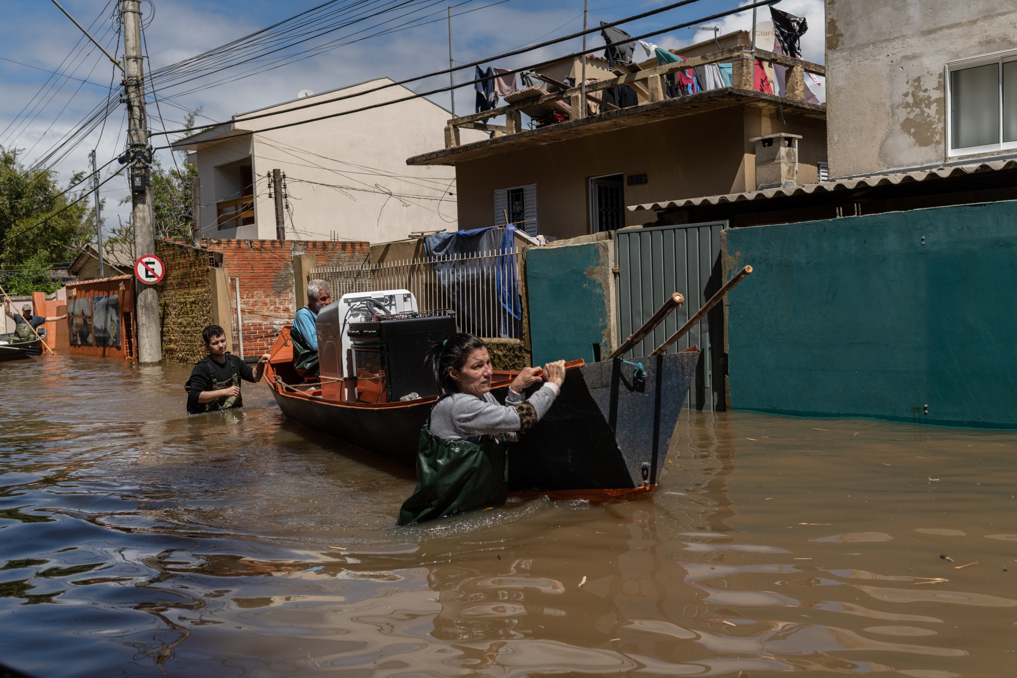 Brezilya'nın Güney Most Eyaletindeki Ölümcül Fırtınaların Ardından Hasar ve Su Baskını