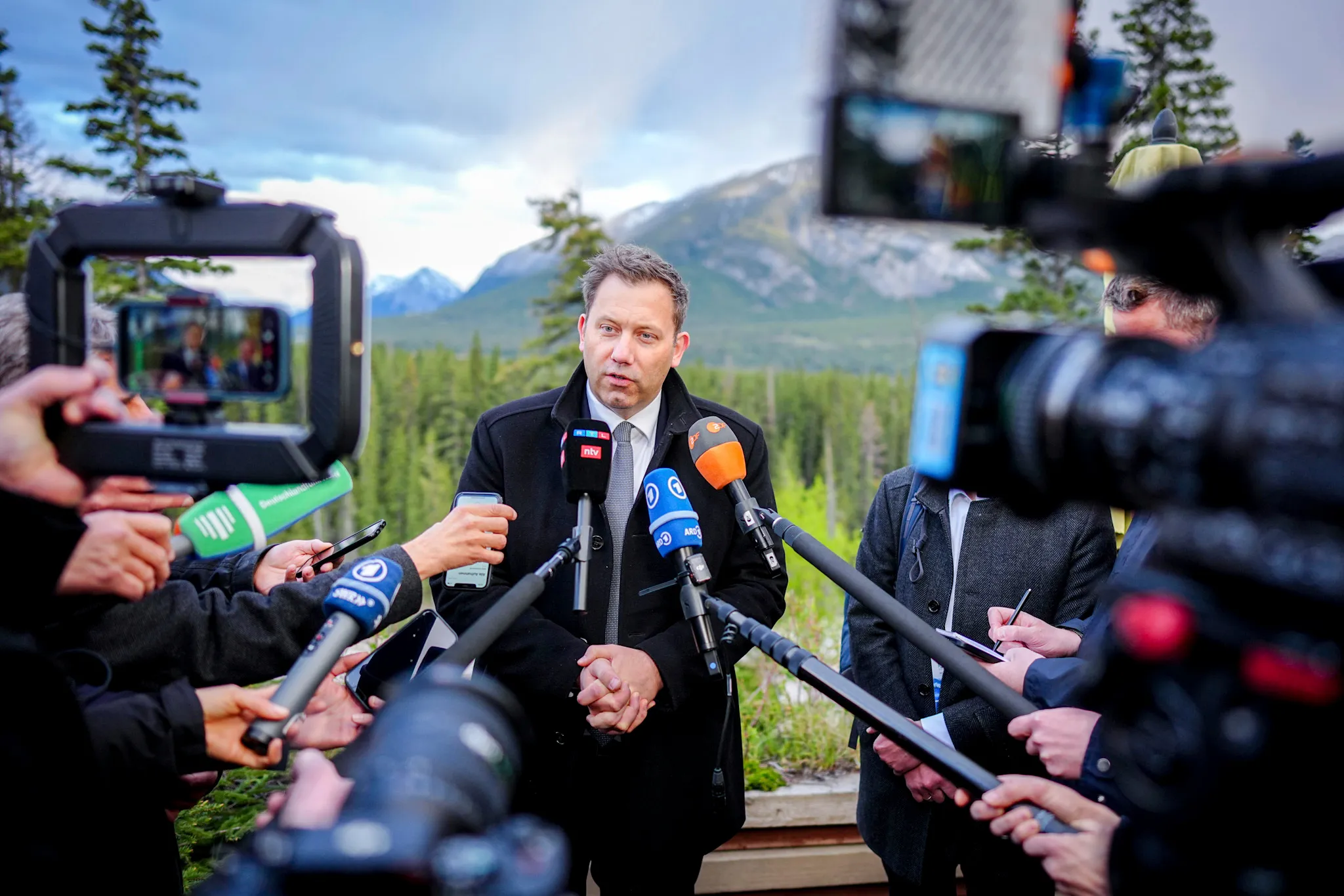 Lars Klingbeil during the G-7 finance ministers meeting in Banff, Canada.