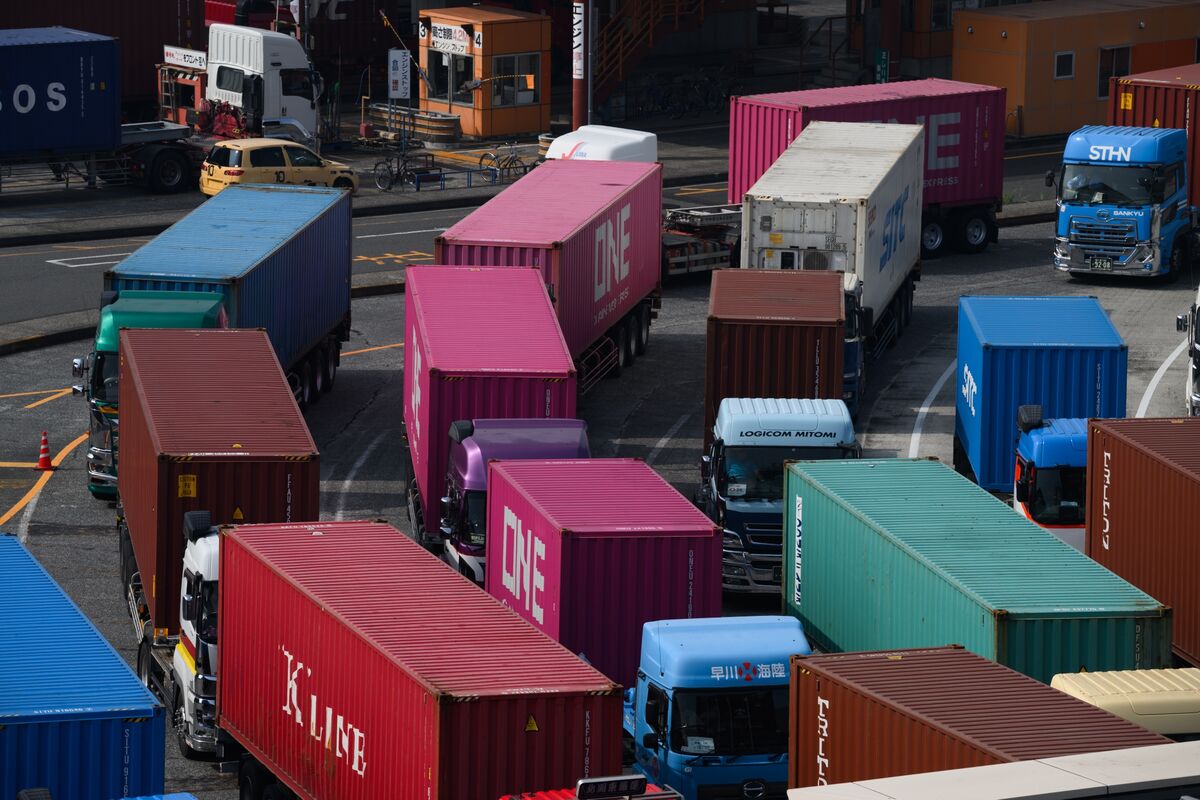 Japan’s Trade Balance Swings to Deficit as Tech Imports Surge