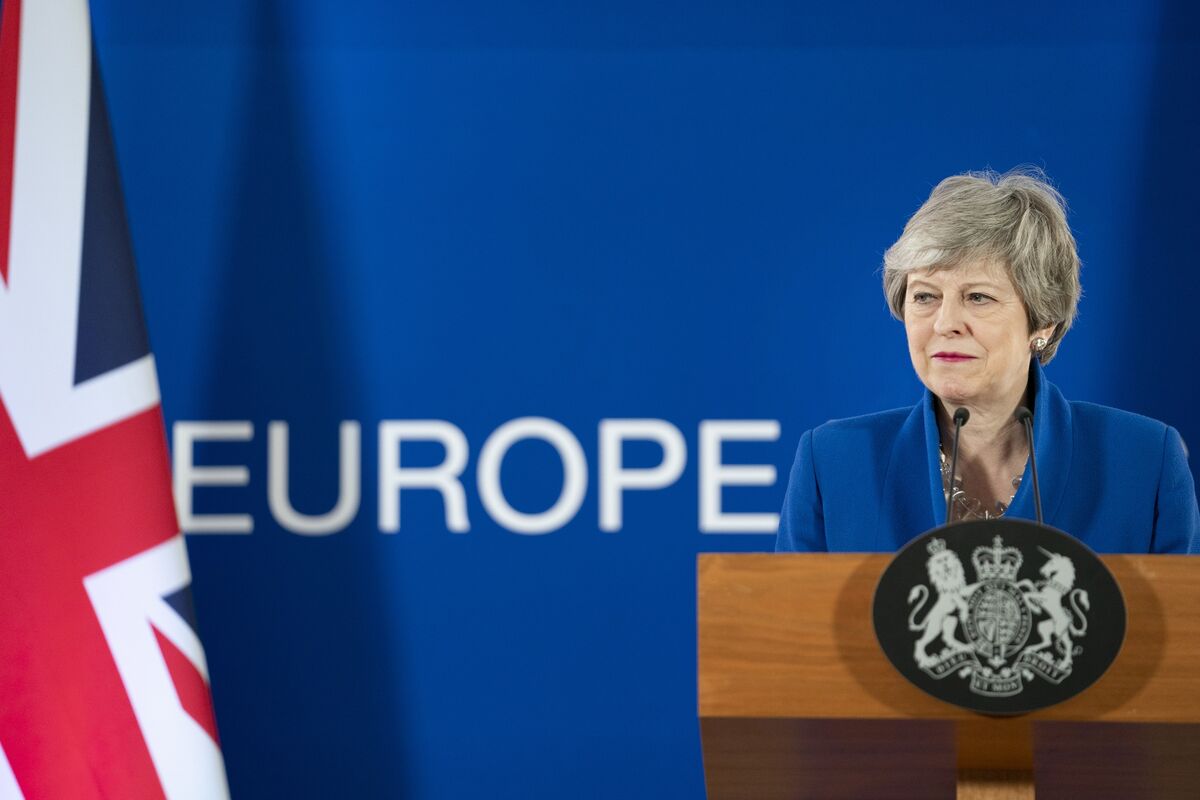 May Under Fire From Tories as Hunt for Brexit Compromise Goes On May Under Fire From Tories as Hunt for Brexit Compromise Goes On