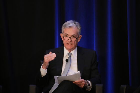 Powell Muddies Fed’s Monetary Message to Calm Markets for Now