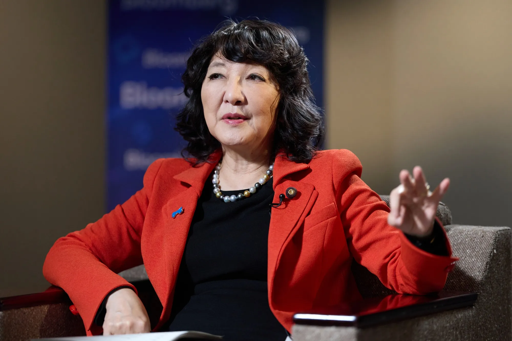 ブルームバーグとの単独インタビューで語る片山さつき財務相（12月22日）。