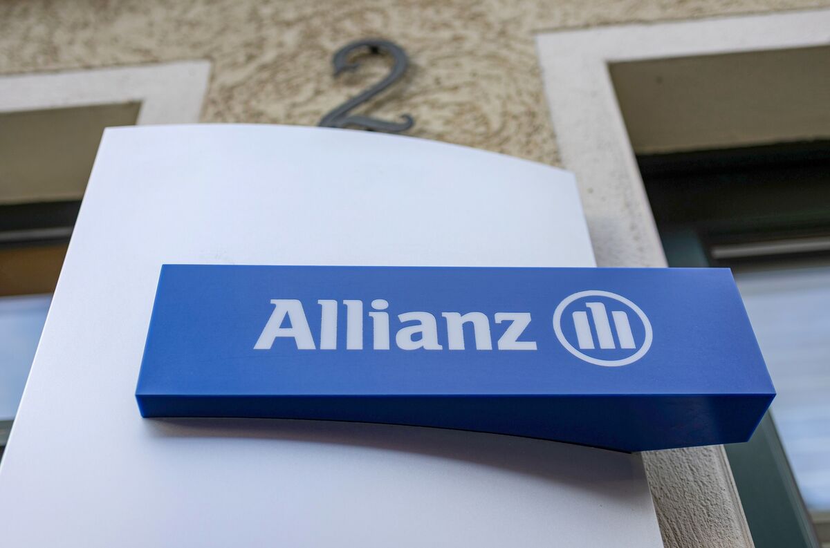 Allianz Profit Hits Record as Pimco Sees €32 Billion in Inflows